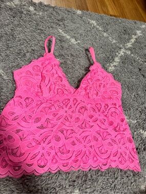 aerie Floral Lace Camisole in Bright Pink